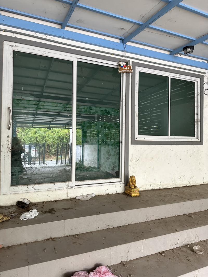 ที่ดินพร้อมสิ่งปลูกสร้างหลุดจำนอง ธ.ธนาคารออมสิน อ่างทอง เมืองอ่างทอง บ้านแห