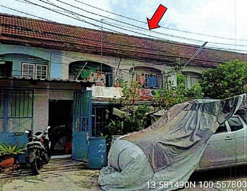 ทาวน์เฮ้าส์หลุดจำนอง ธ.ธนาคารอาคารสงเคราะห์ สมุทรปราการ พระสมุทรเจดีย์ ในคลองบางปลากด